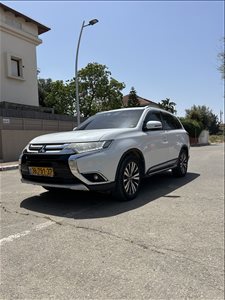 מיצובישי אאוטלנדר 2016 יד2 
