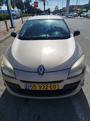 רנו מגאן 2 2010 יד2 