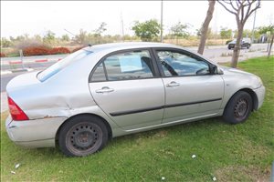 טויוטה קורולה 2007 יד  4 