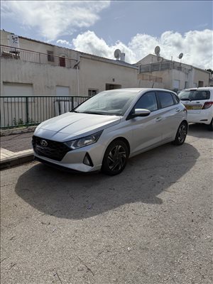 יונדאי i20 2023 יד  1 