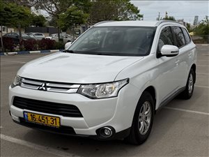 מיצובישי אאוטלנדר 2014 יד2 