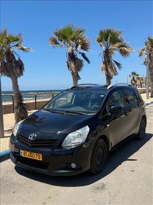טויוטה ורסו 2012 יד2 