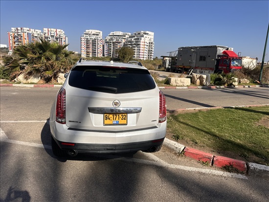 תמונה 3 ,קאדילק SRX יד 2 2015 123000 ק"מ