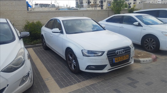 תמונה 4 ,אאודי A4 יד 3 2015 171000 ק"מ