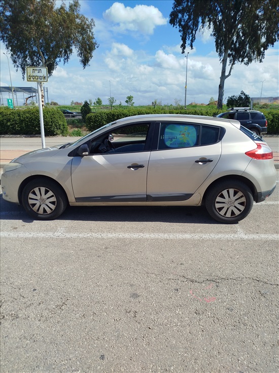 תמונה 6 ,רנו מגאן 2 יד 2 2010 189000 ק"מ