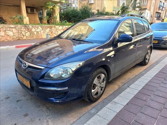 תמונה 2 ,יונדאי i30 CW יד 6 2010 220000 ק"מ