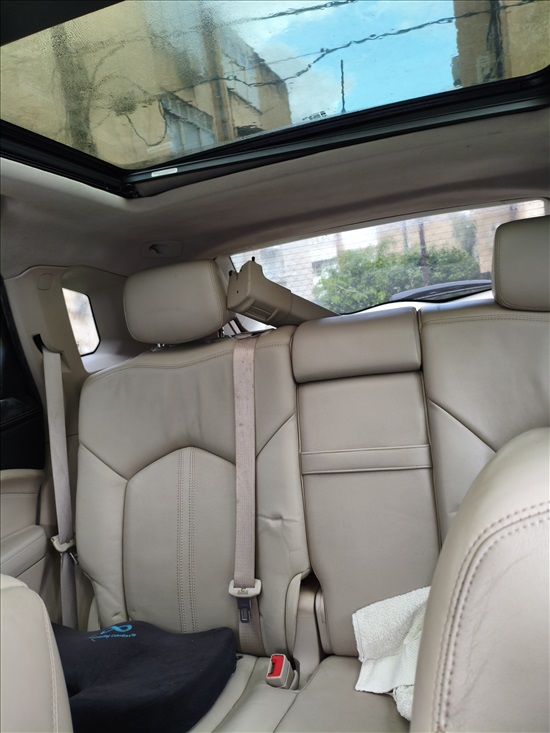 תמונה 5 ,קאדילק SRX יד 3 2012 170000 ק"מ