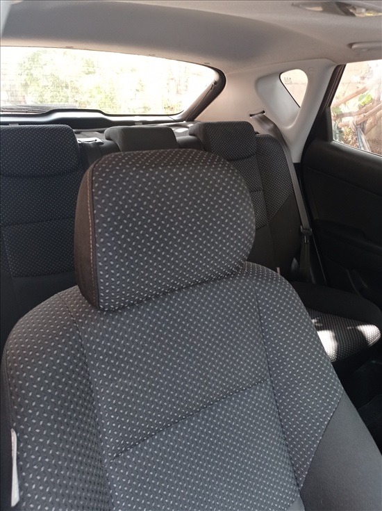תמונה 5 ,יונדאי i30 יד 3 2010 180000 ק"מ