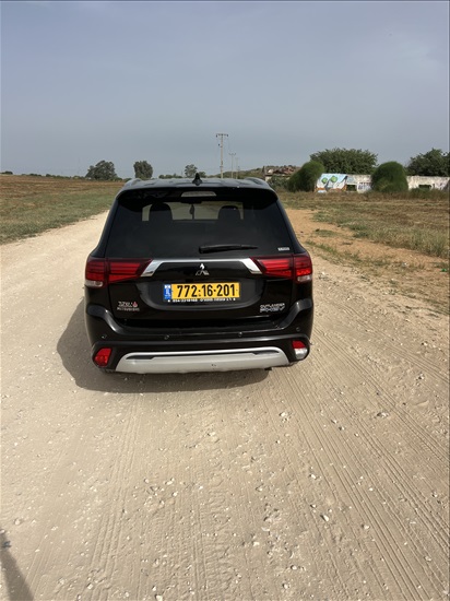תמונה 10 ,מיצובישי אאוטלנדר יד 2 2019 101000 ק"מ