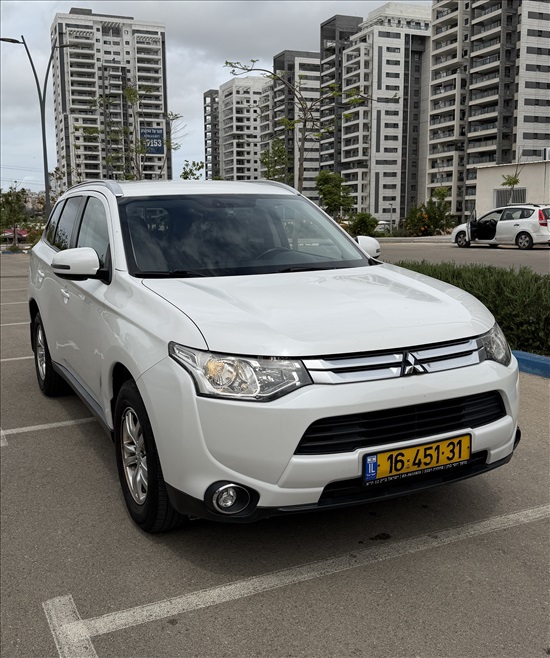 תמונה 2 ,מיצובישי אאוטלנדר יד 3 2014 131000 ק"מ