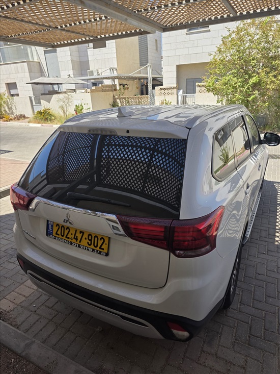 תמונה 3 ,מיצובישי אאוטלנדר יד 1 2020 140000 ק"מ