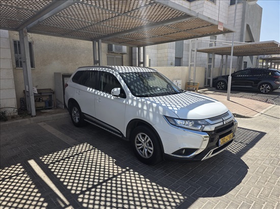 תמונה 4 ,מיצובישי אאוטלנדר יד 1 2020 140000 ק"מ