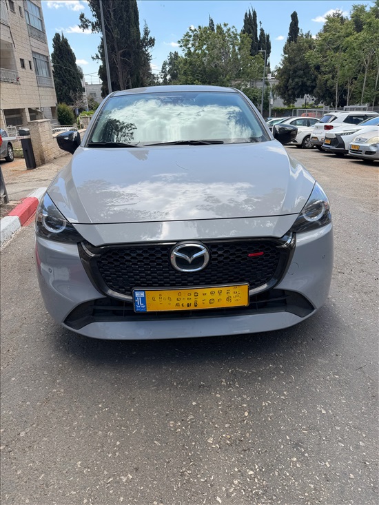 תמונה 3 ,מאזדה 2 יד 1 2024 14000 ק"מ
