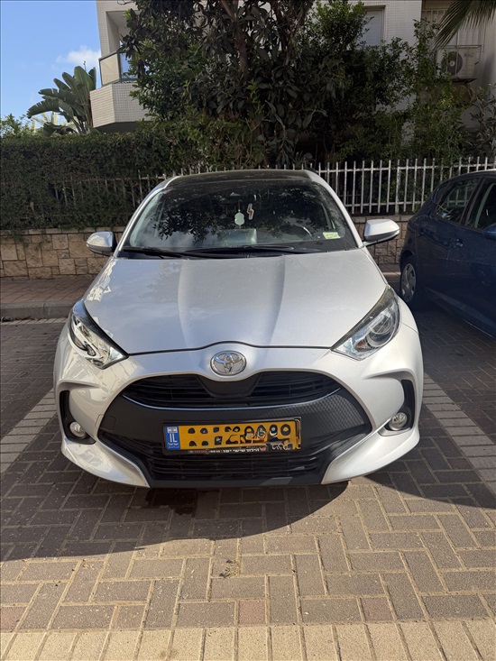 תמונה 4 ,טויוטה יאריס יד 1 2022 18000 ק"מ