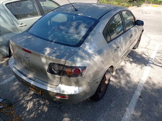 תמונה 2 ,מאזדה 3 יד 3 2006 331322 ק"מ