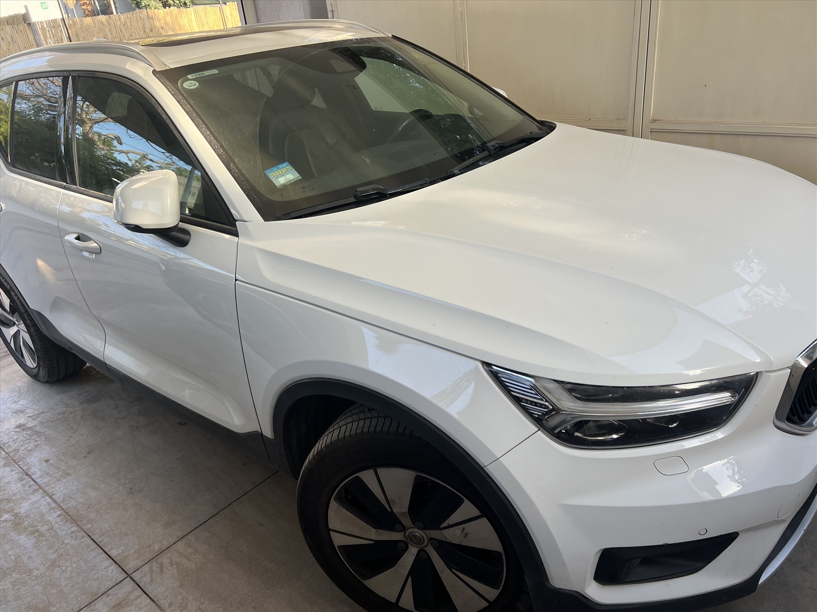 תמונה 1, וולוו 40 יד 1 2021 | 67000 קמ