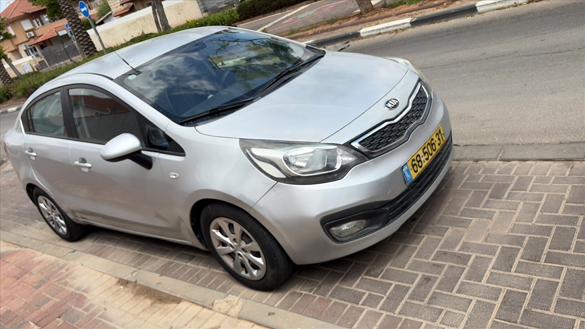 תמונה 1, קיה ריו יד 2 2014 | 175000 קמ