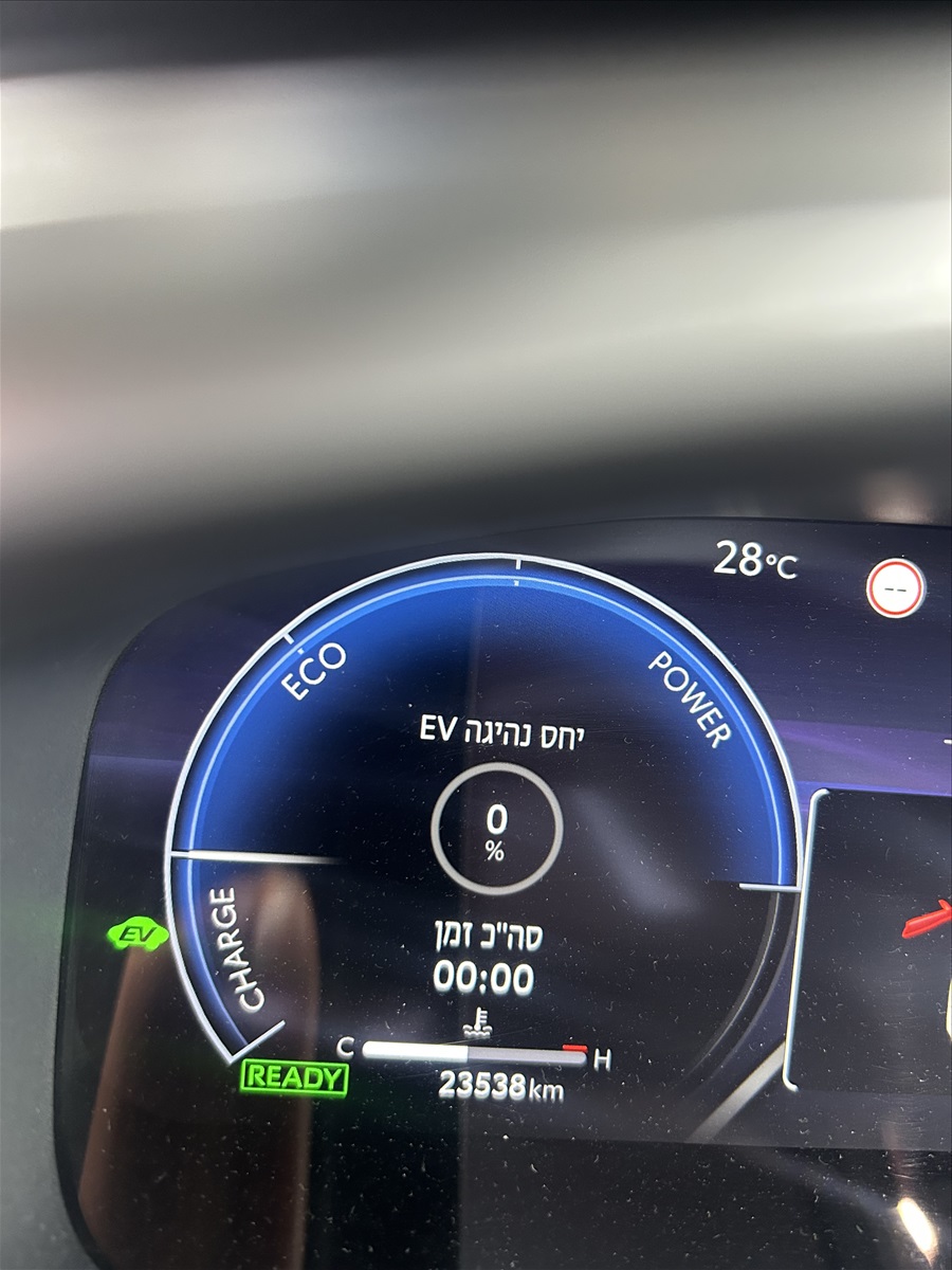 תמונה 1, טויוטה קורולה קרוס יד 1 2024 | 24000 קמ