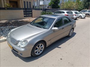 מרצדס 200 2005 יד  4 