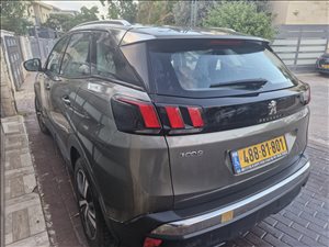פיג'ו
 3008 2019 יד2 
