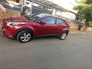 טויוטה C-HR 2017 יד  2 