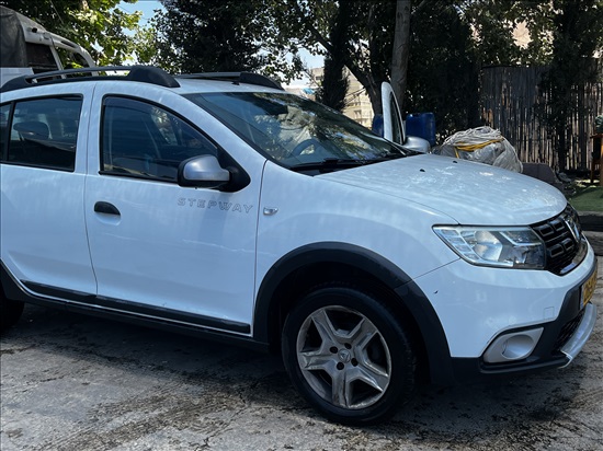 תמונה 6 ,דאצ'יה
 סנדרו Stepway
 יד 3 2017 83600 ק"מ