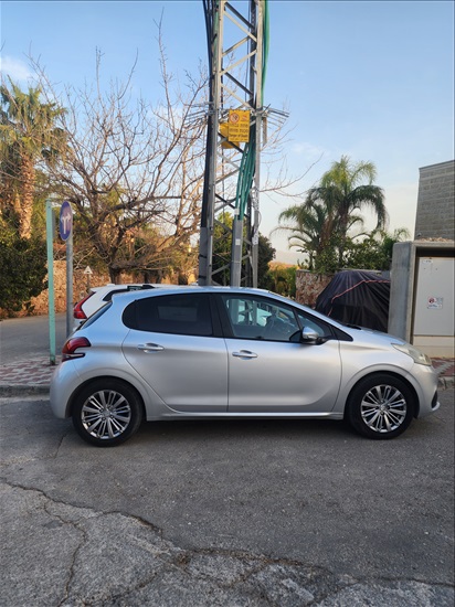 תמונה 4 ,פיג'ו
 208 GTI יד 2 2017 130 ק"מ