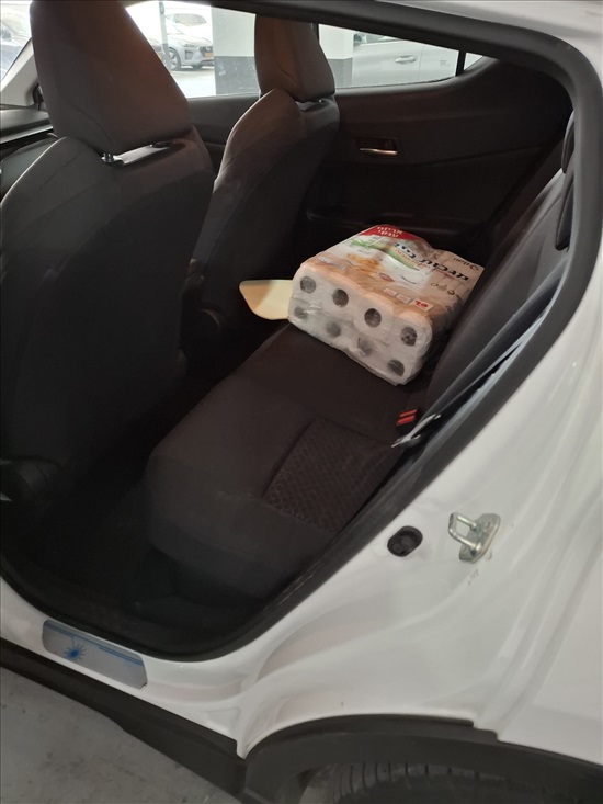 תמונה 4 ,טויוטה C-HR יד 2 2003 62400 ק"מ