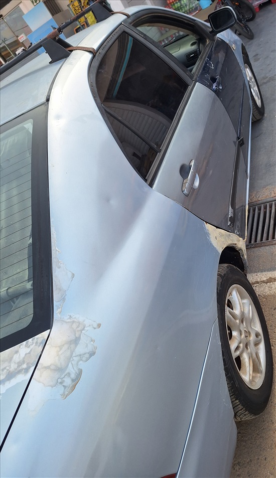תמונה 3 ,טויוטה קורולה יד 2 2006 165000 ק"מ