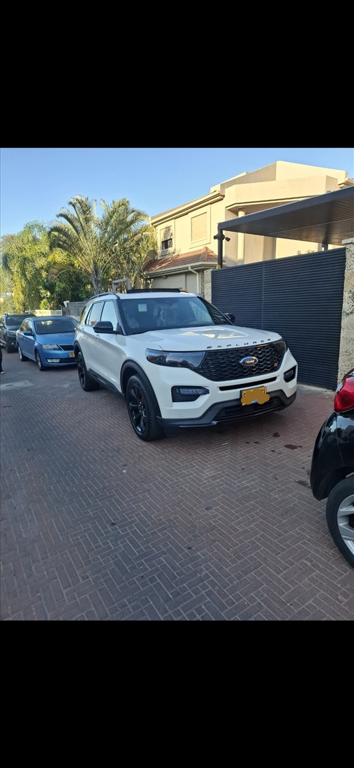 תמונה 1 ,פורד אקספלורר יד 3 2024 9000 ק"מ