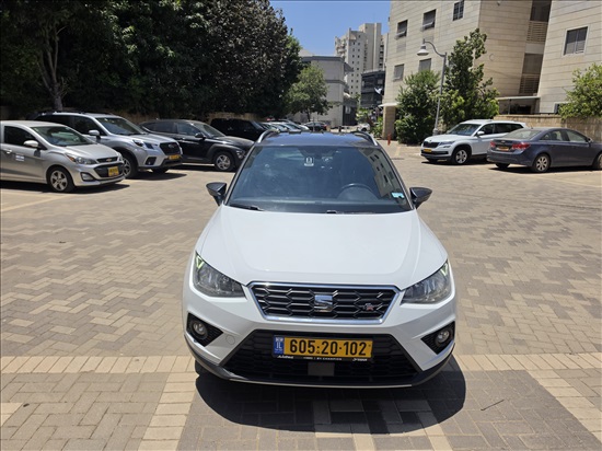 תמונה 2 ,סיאט ארונה יד 2 2021 76 ק"מ