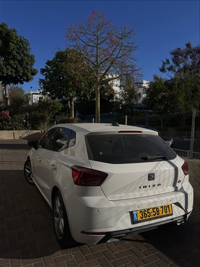תמונה 2 ,סיאט איביזה יד 3 2018 124000 ק"מ