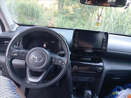 תמונה 2 ,טויוטה יאריס יד 1 2023 35000 ק"מ