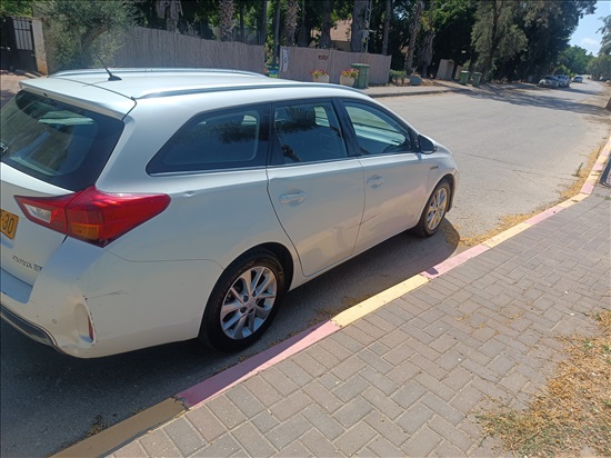 תמונה 4 ,טויוטה אוריס יד 2 2014 282300 ק"מ