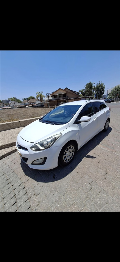 תמונה 1 ,יונדאי i30 יד 2 2013 200000 ק"מ