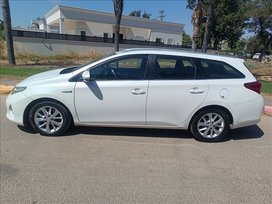 תמונה 5 ,טויוטה אוריס יד 2 2014 282300 ק"מ