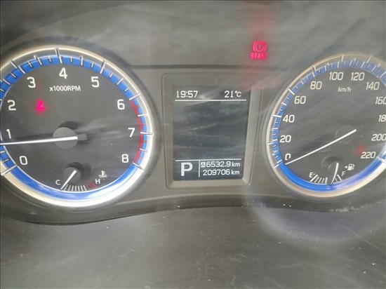 תמונה 6 ,סוזוקי קרוסאובר יד 2 2015 209000 ק"מ