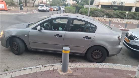 תמונה 9 ,מאזדה 3 יד 2 2005 145453 ק"מ