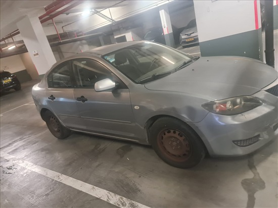 תמונה 11 ,מאזדה 3 יד 2 2005 145453 ק"מ