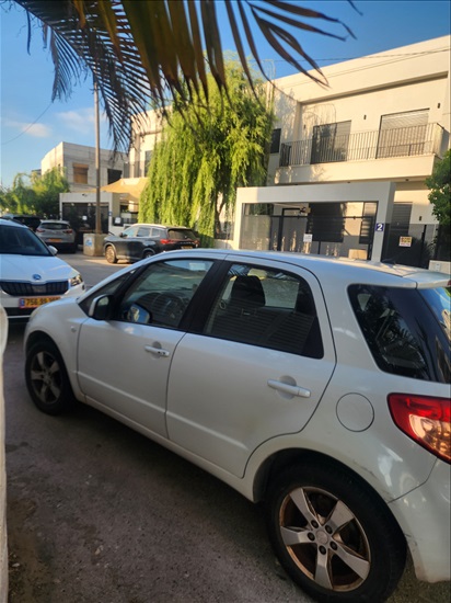 תמונה 5 ,סוזוקי SX4 יד 2 2010 251000 ק"מ