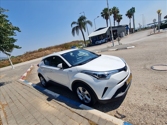 תמונה 2 ,טויוטה C-HR יד 2 2018 110000 ק"מ