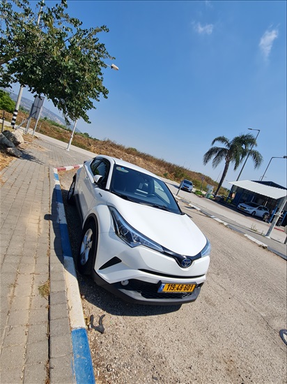 תמונה 1 ,טויוטה C-HR יד 2 2018 110000 ק"מ