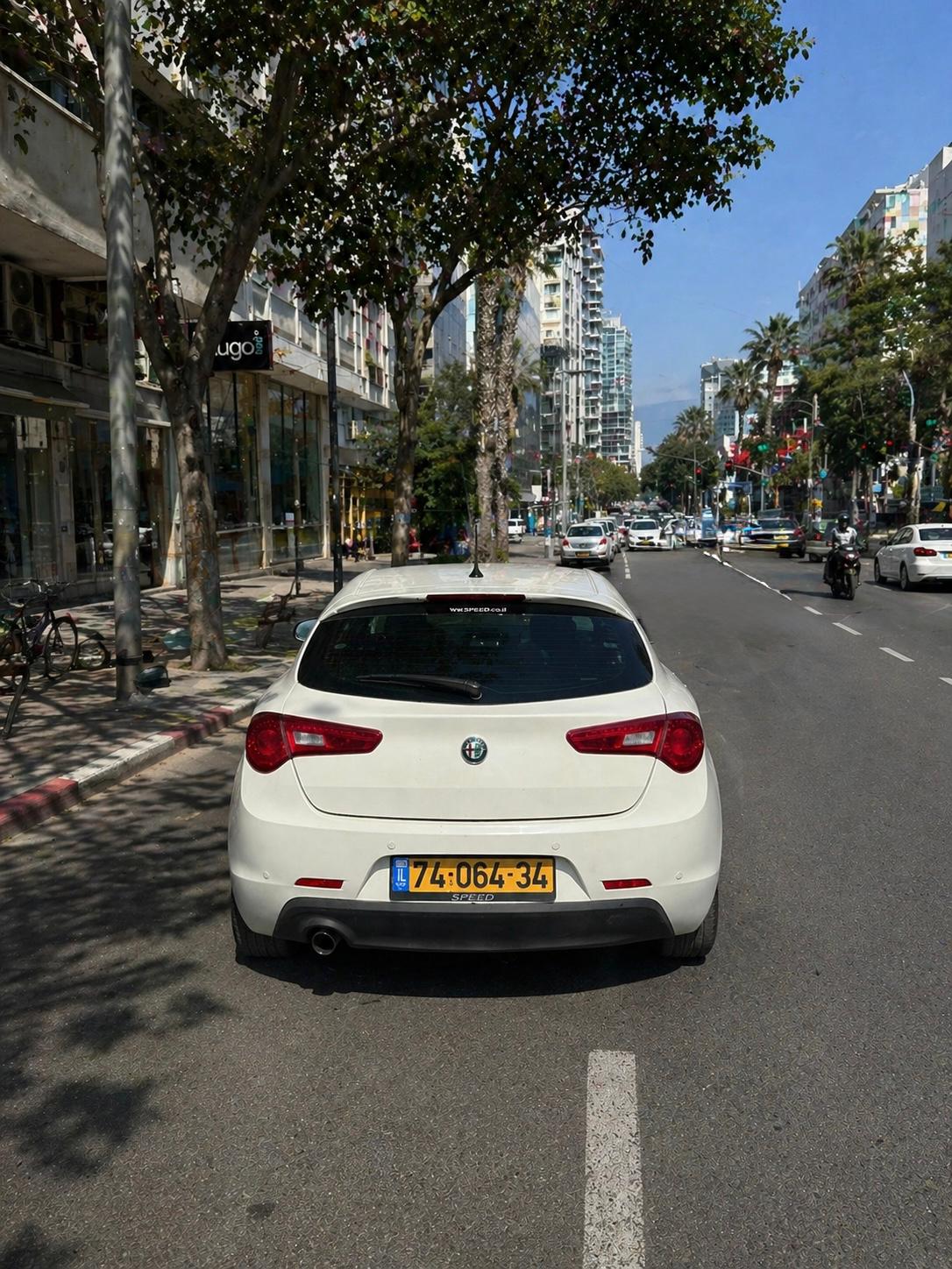 תמונה 3, אלפא רומיאו ג`ולייטה יד 2 2016 | 194100 קמ