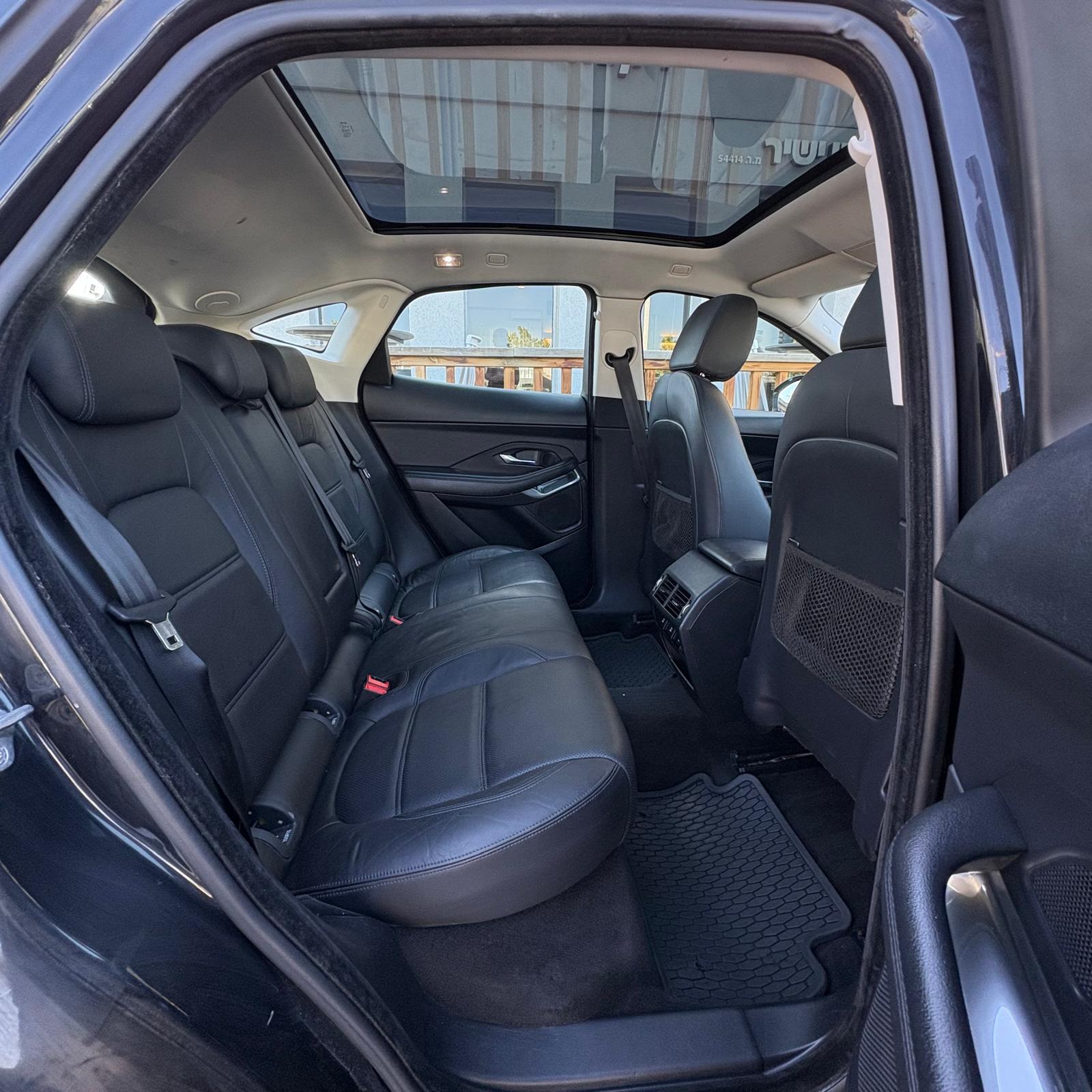 תמונה 1, יגואר E-Pace יד 1 2018 | 117500 קמ