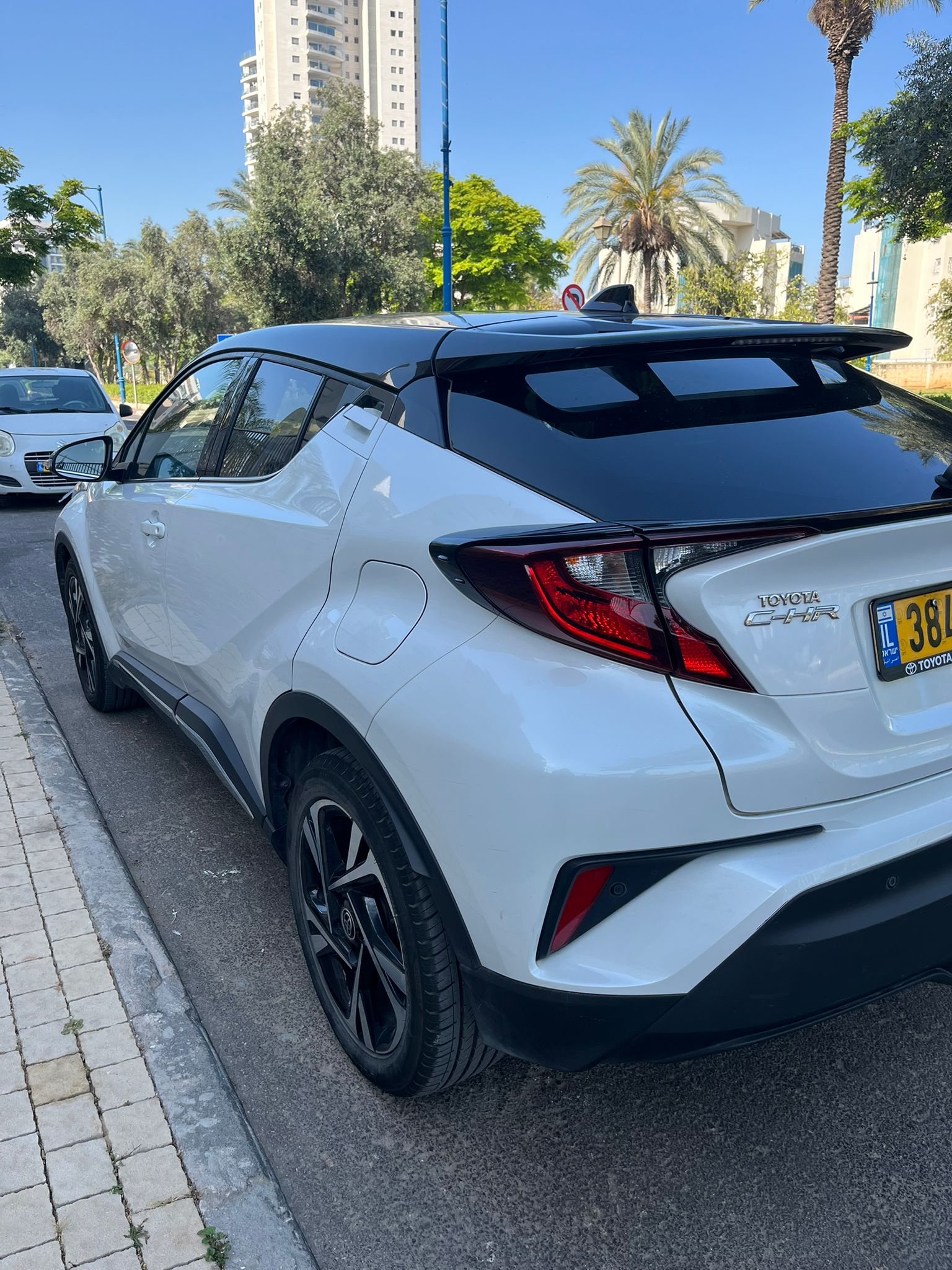 תמונה 3, טויוטה C-HR יד 1 2023 | 58200 קמ
