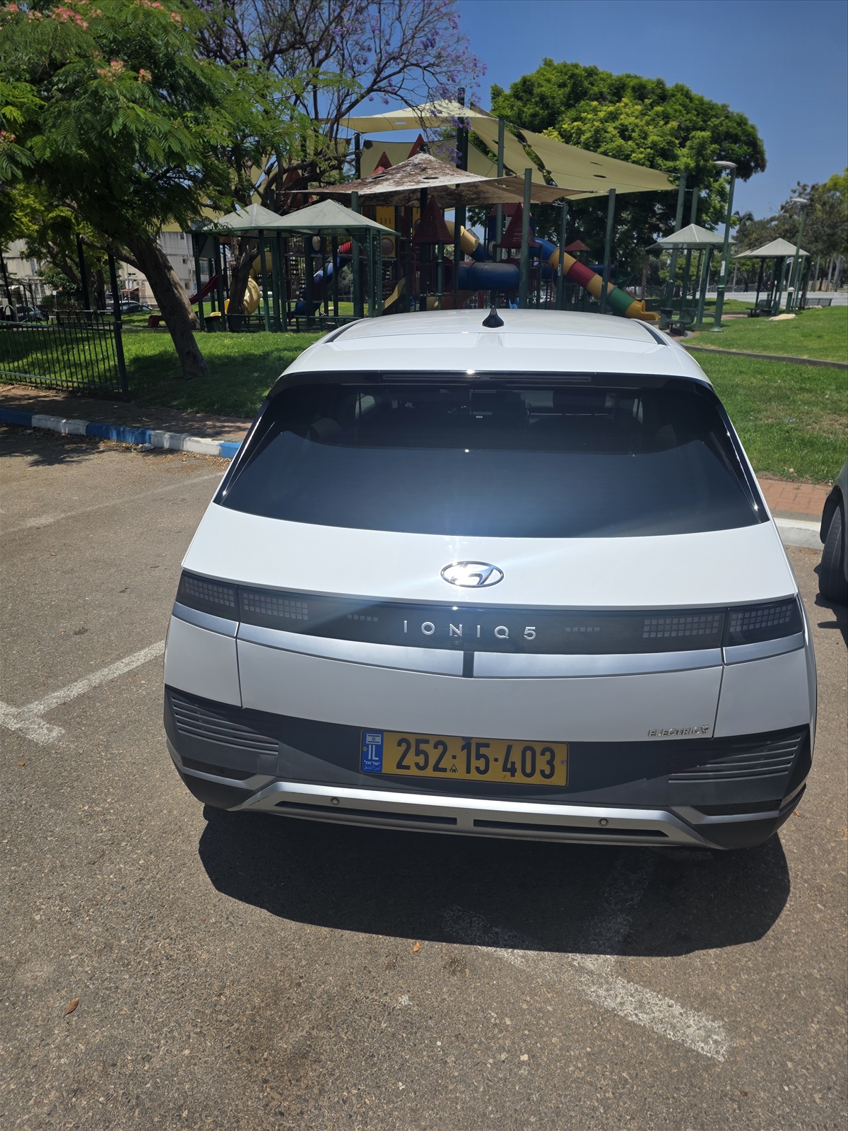 תמונה 3, יונדאי איוניק 5 יד 1 2023 | 77000 קמ