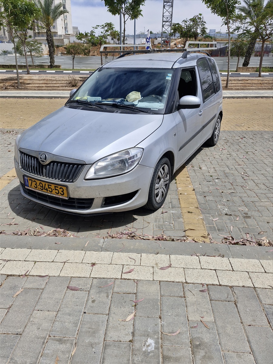 תמונה 1, סקודה רומסטר
 יד 2 2015 | 300000 קמ