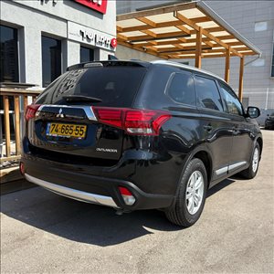 מיצובישי אאוטלנדר 2017 יד2 