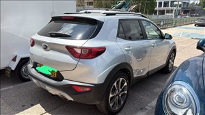 קיה סטוניק 2021 יד  1 