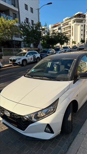 יונדאי i20 2021 יד  1 